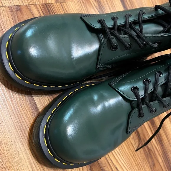 NWOB-Dr. Martens 1460 Smooth Leather Lace Up Boots Mens Green 11822207 Size 12 - Picture 4 of 7